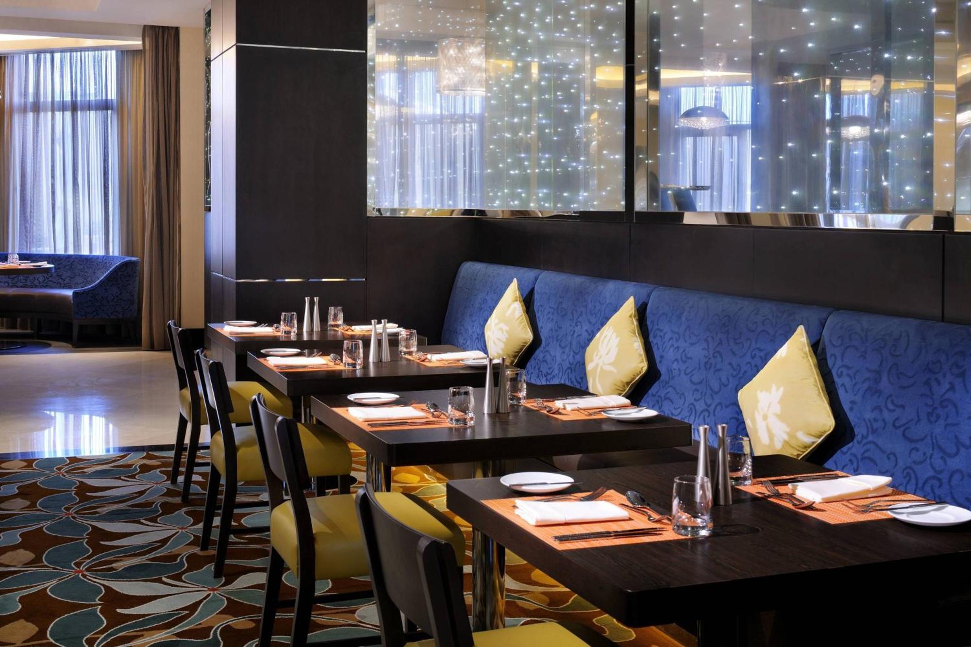 Courtyard By Marriott Riyadh Diplomatic Quarter Dış mekan fotoğraf